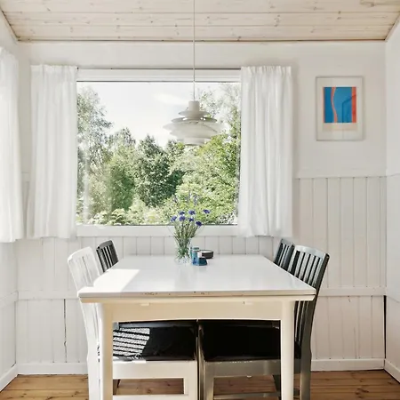 Authentic Summer House Under The Starry Sky Ferienhaus Nyrup